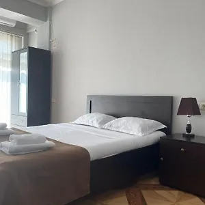 Saburtalo Roni Тбилиси